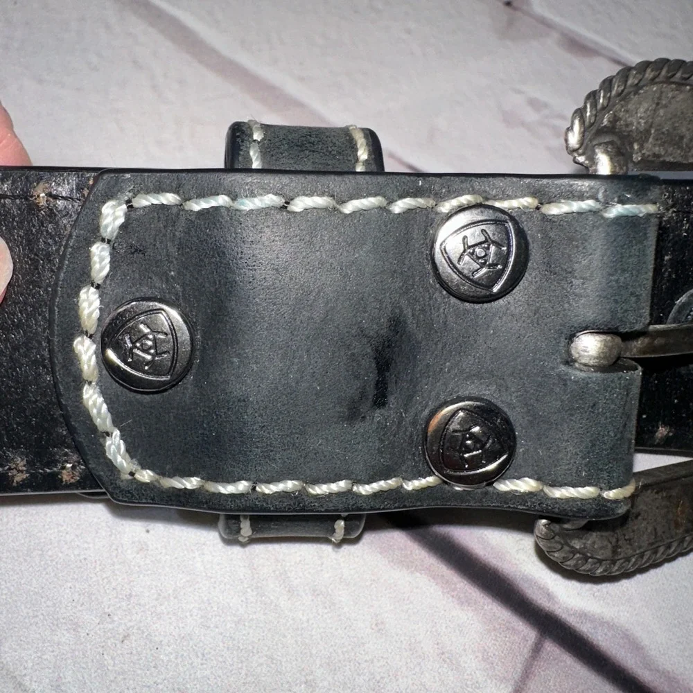 Ariat Mens Black Leather Western Belt XL Silver Engraved Buckle A1523401 2007 LE